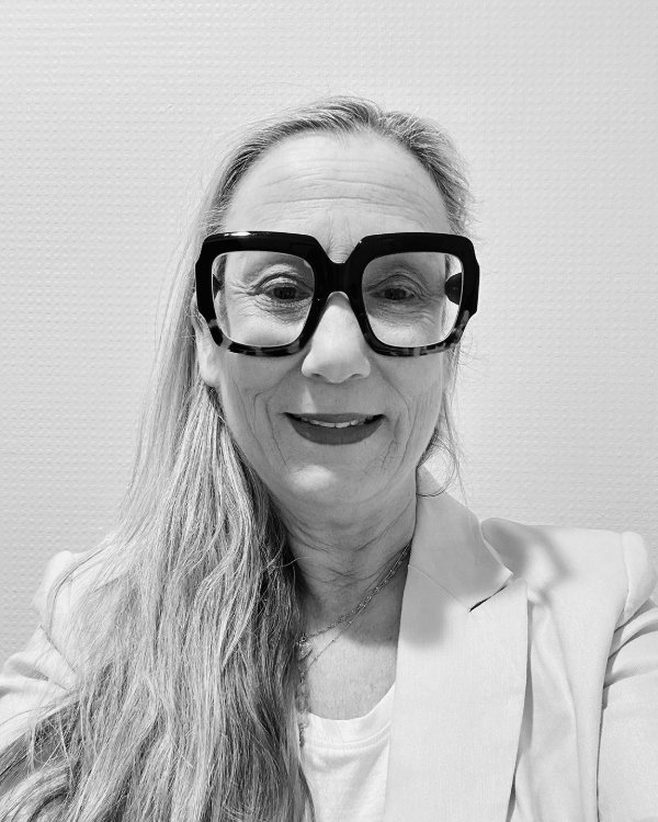 Cathy Herceg, MA. LMFT, Somatic Therapist | Trauma Specialist at Blackburn Clinical Services